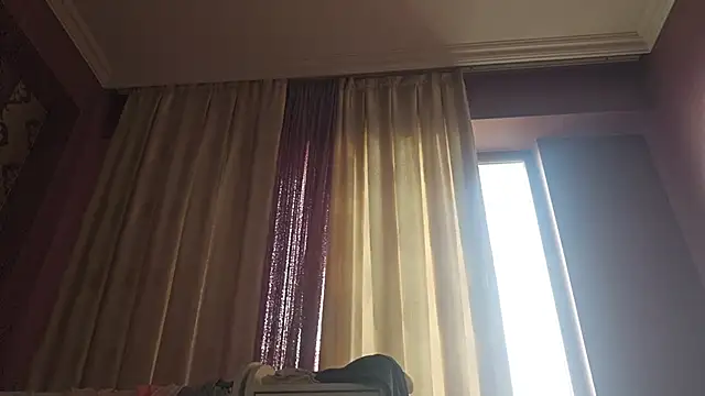 AlejandraDelaney online show from 10.29.25