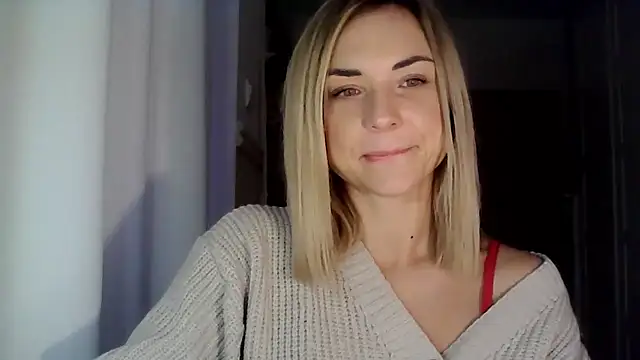 Snapshot of ashley_xlove chatting on 12.16.24 ashley xlove online show from 12.16.24