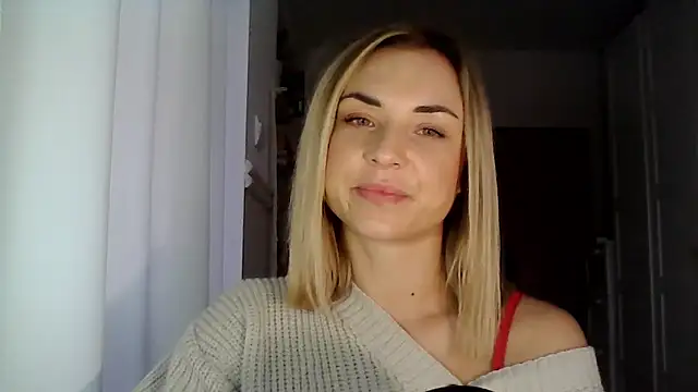 Snapshot of ashley_xlove chatting on 12.16.24 ashley xlove online show from 12.16.24