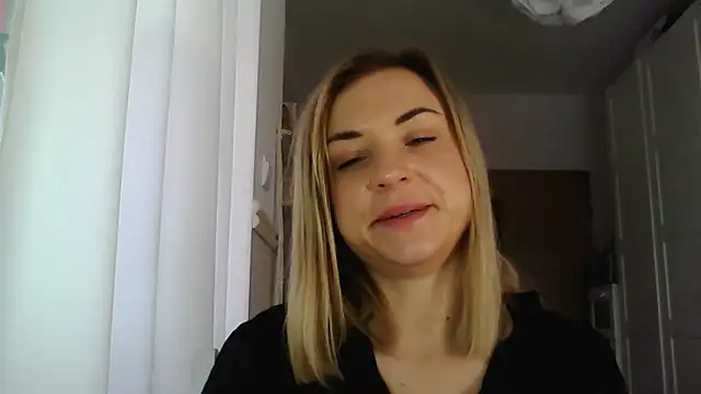 Snapshot of ashley_xlove chatting on 01.13.25 ashley xlove online show from 01.13.25