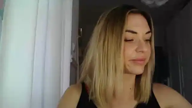 Snapshot of ashley_xlove chatting on 01.17.25 ashley xlove online show from 01.17.25