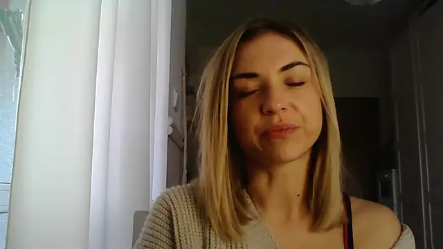 Snapshot of ashley_xlove chatting on 02.07.25 ashley xlove online show from 02.07.25