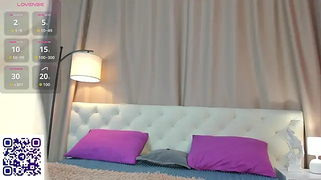 Debbie Taylor online show from 03.25.26