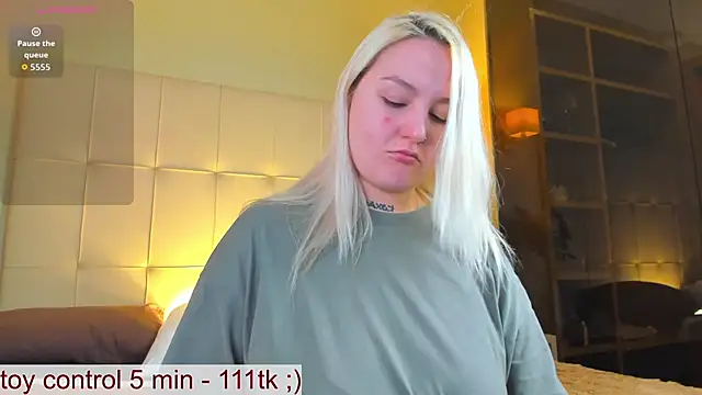 Debbie Taylor online show from 04.04.26