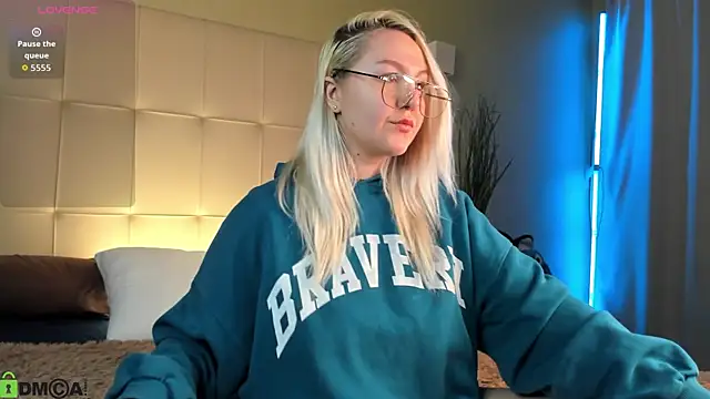 Debbie Taylor online show from 04.08.26