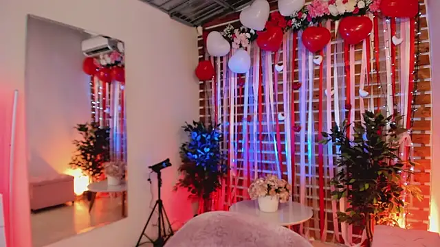 Sapphire Venuss online show from 02.12.26