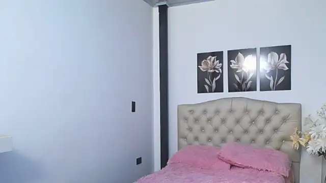 lily f00x online show from 03.20.26