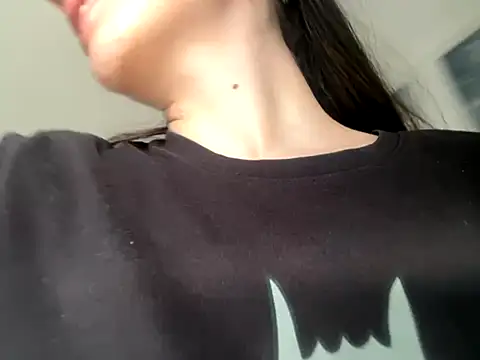 Snapshot of lunitayliam chatting on 10.09.25 lunitayliam online show from 10.09.25