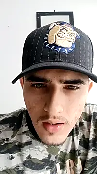 Snapshot of PhilipRich chatting on 03.10.25 PhilipRich online show from 03.10.25