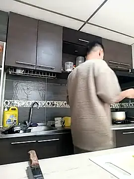 Snapshot of PhilipRich chatting on 09.25.25 PhilipRich online show from 09.25.25