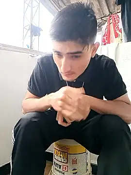 Snapshot of PhilipRich chatting on 09.30.25 PhilipRich online show from 09.30.25