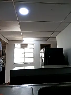 Snapshot of PhilipRich chatting on 10.16.25 PhilipRich online show from 10.16.25