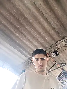 Snapshot of PhilipRich chatting on 10.25.25 PhilipRich online show from 10.25.25