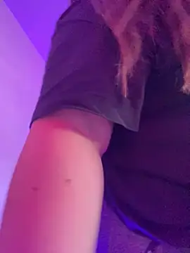 Chloee ep online show from 12.13.24