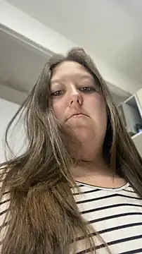 Chloee ep online show from 04.12.26