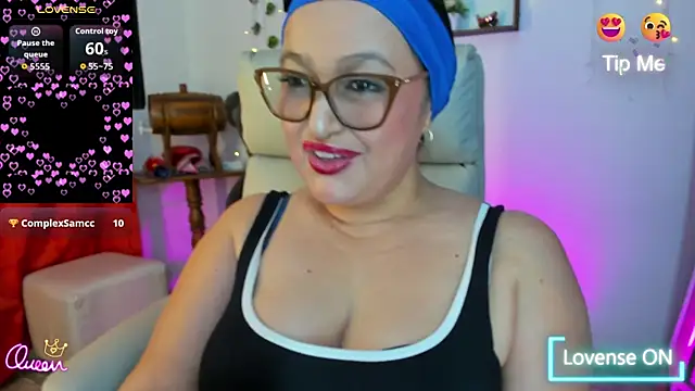 Gia Nahomi online show from 04.09.26