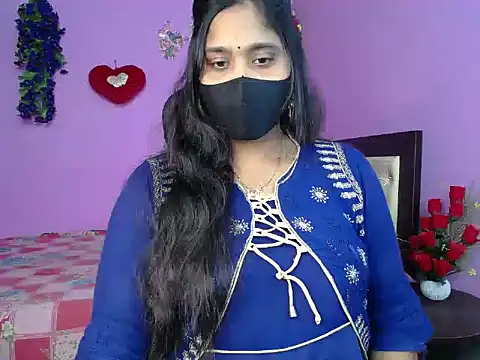 Hot Maleka online show from 04.29.26