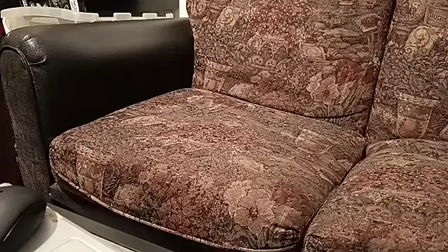 Snapshot of JustForFun9919 chatting on 09.22.25 JustForFun9919 online show from 09.22.25