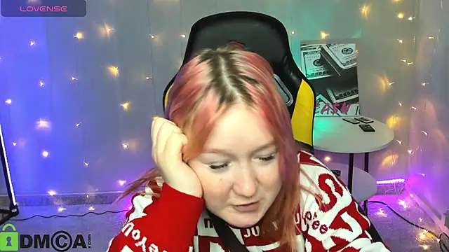 Sara Robinson online show from 02.05.25