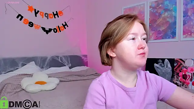 Sara Robinson online show from 10.29.25