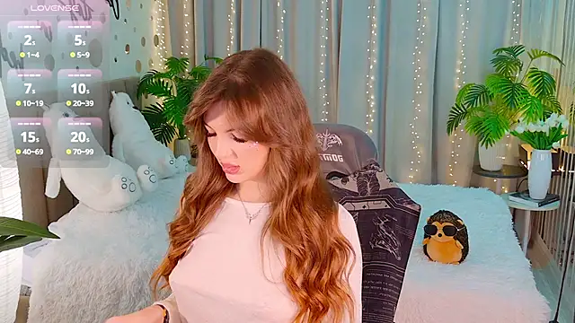 Annaa Banana online show from 10.15.25