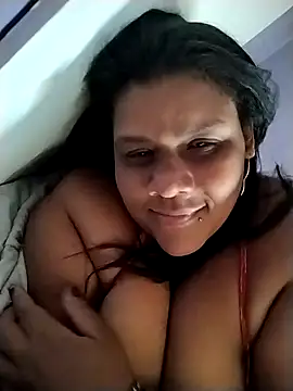 Snapshot of Raposagg_ chatting on 12.02.24 Raposagg  online show from 12.02.24