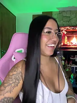 Tamara Roberts1 online show from 12.27.24