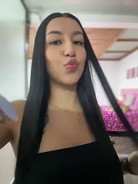 Tamara Roberts1 online show from 03.06.25