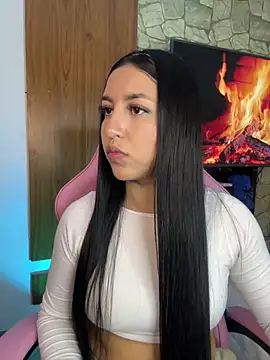 Tamara Roberts1 online show from 03.19.25