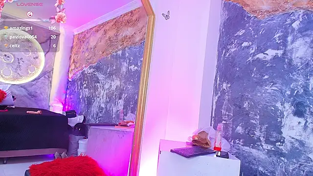 AuroraRojas online show from 03.21.25