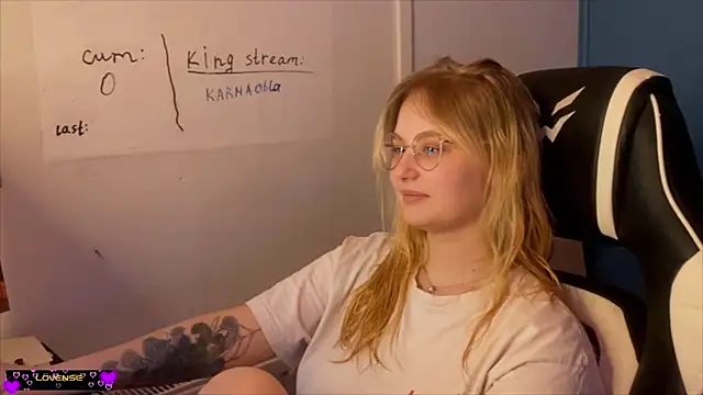 JacyWinslat online show from 02.24.25