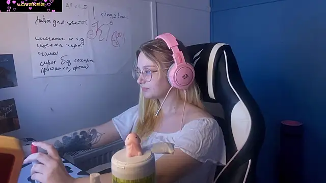 JacyWinslat online show from 03.06.25