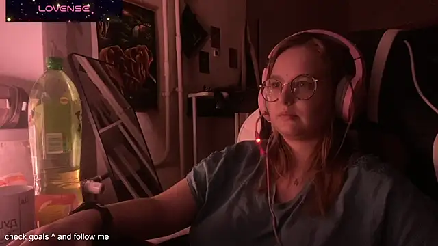 JacyWinslat online show from 11.15.25