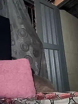 Snapshot of DOMINANTE_KLOE_ chatting on 03.06.25 DOMINANTE KLOE online show from 03.06.25