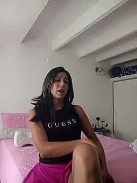 Sahana Ashiika online show from 11.18.25