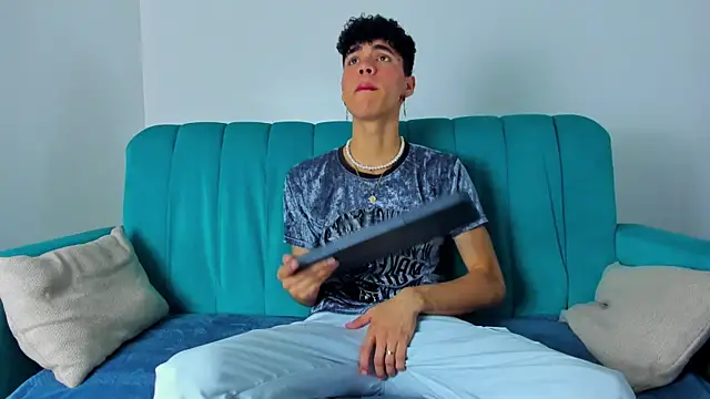 NeoRaptis online show from 01.29.25