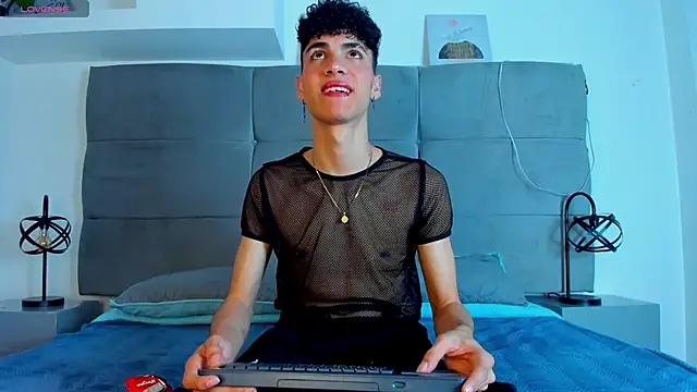 NeoRaptis online show from 02.15.25