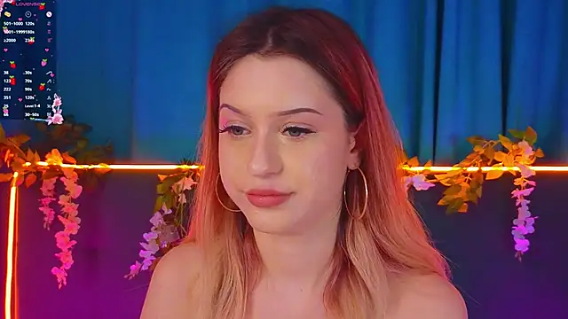 AlinaWalters online show from 11.27.25