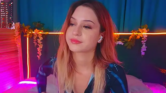 AlinaWalters online show from 11.29.25