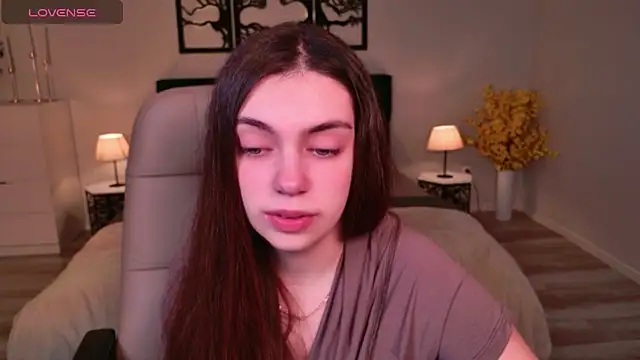 DaniellaLovely online show from 11.12.25