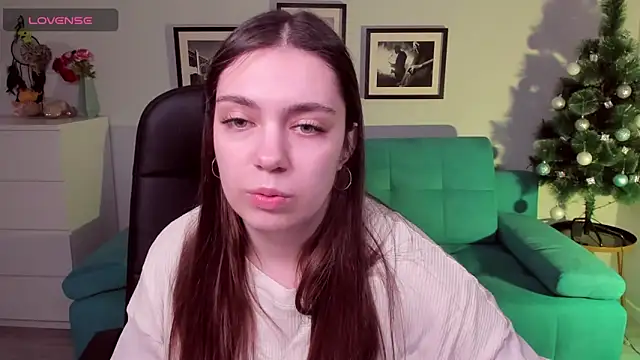 DaniellaLovely online show from 01.06.26