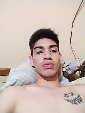 Snapshot of litasu chatting on 11.19.25 litasu online show from 11.19.25