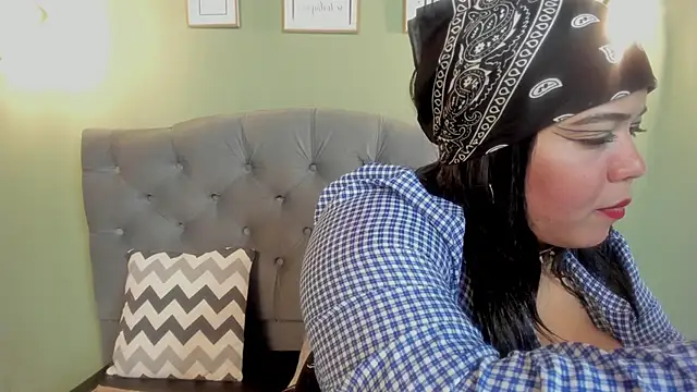 KRYSTENMOON online show from 01.30.25