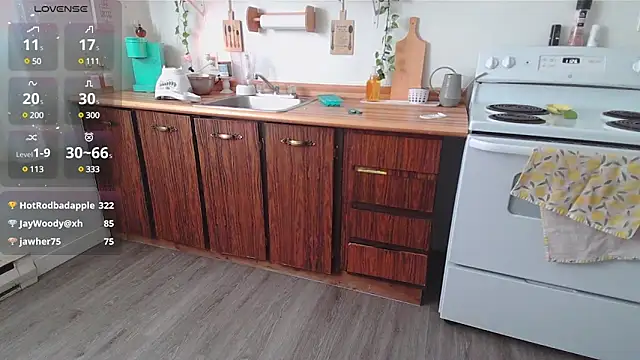 Snapshot of Kittyymaze1 chatting on 01.09.25 Kittyymaze1 online show from 01.09.25