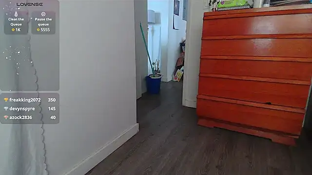 Snapshot of Kittyymaze1 chatting on 01.16.25 Kittyymaze1 online show from 01.16.25