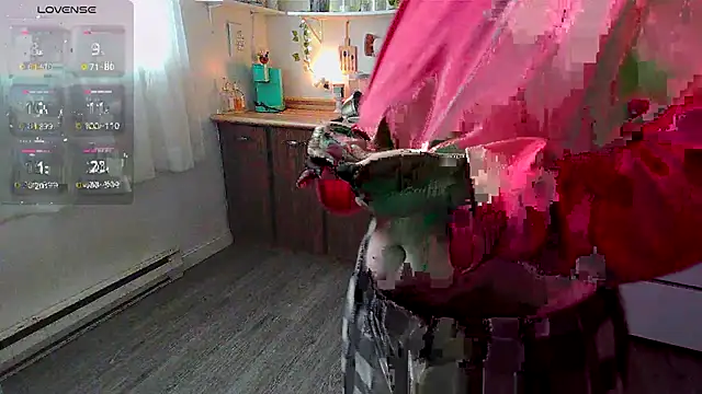 Snapshot of Kittyymaze1 chatting on 01.27.25 Kittyymaze1 online show from 01.27.25