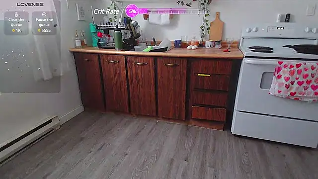 Snapshot of Kittyymaze1 chatting on 02.06.25 Kittyymaze1 online show from 02.06.25