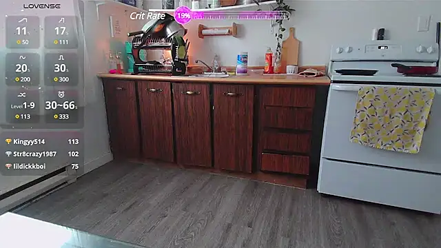 Snapshot of Kittyymaze1 chatting on 02.21.25 Kittyymaze1 online show from 02.21.25