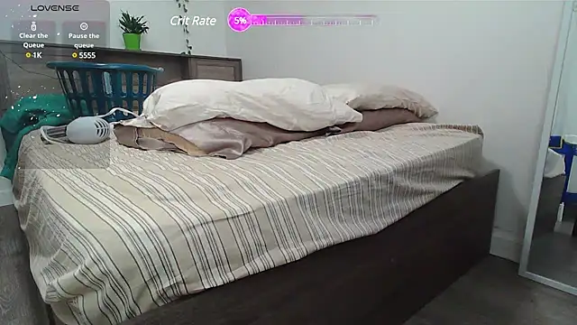 Snapshot of Kittyymaze1 chatting on 02.23.25 Kittyymaze1 online show from 02.23.25