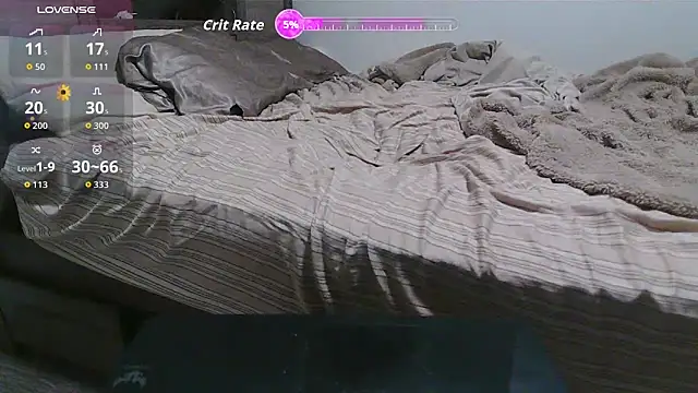 Snapshot of Kittyymaze1 chatting on 11.07.25 Kittyymaze1 online show from 11.07.25